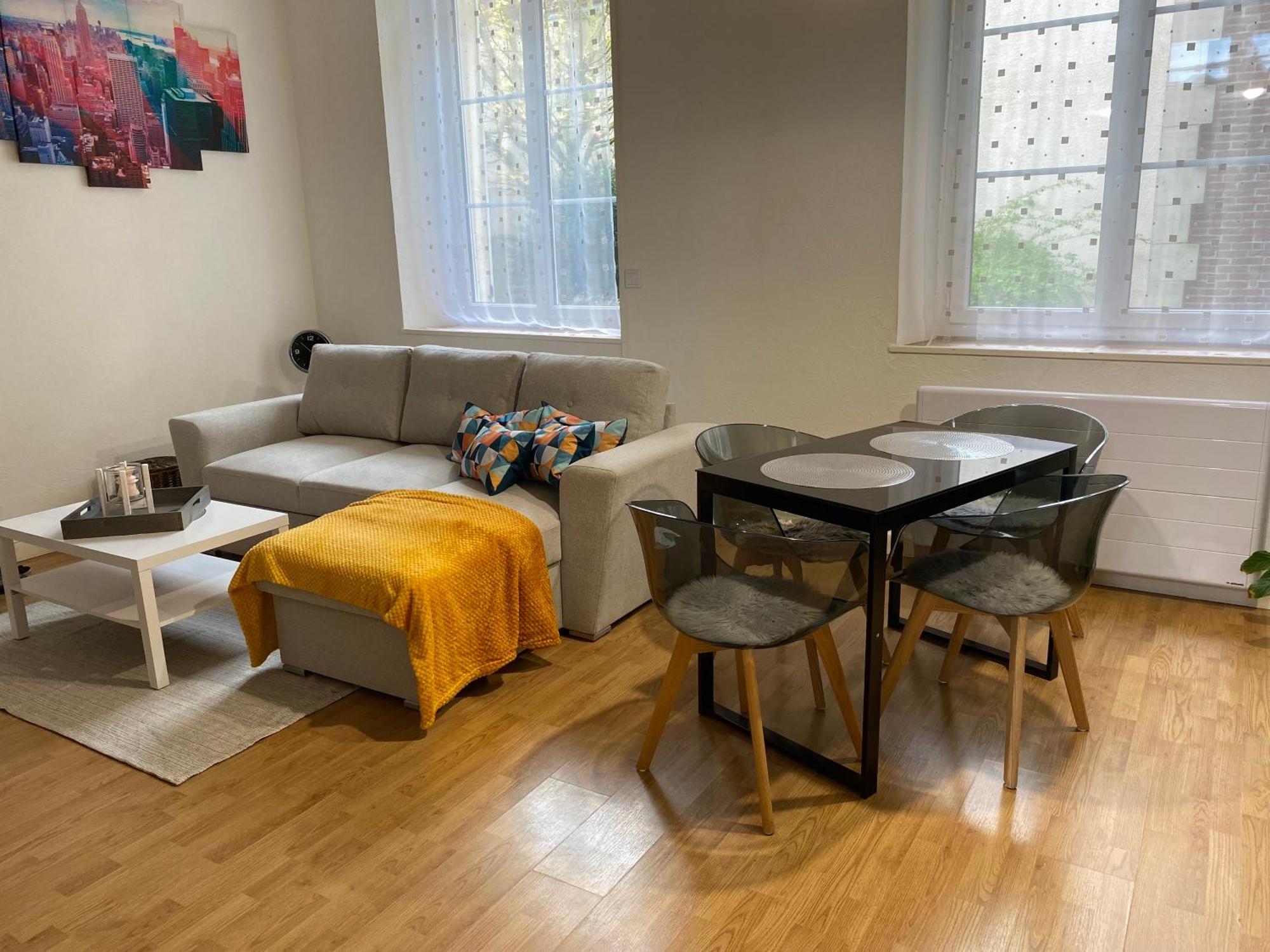 Appartement Coeur Centre Ville Noyon Ngoại thất bức ảnh