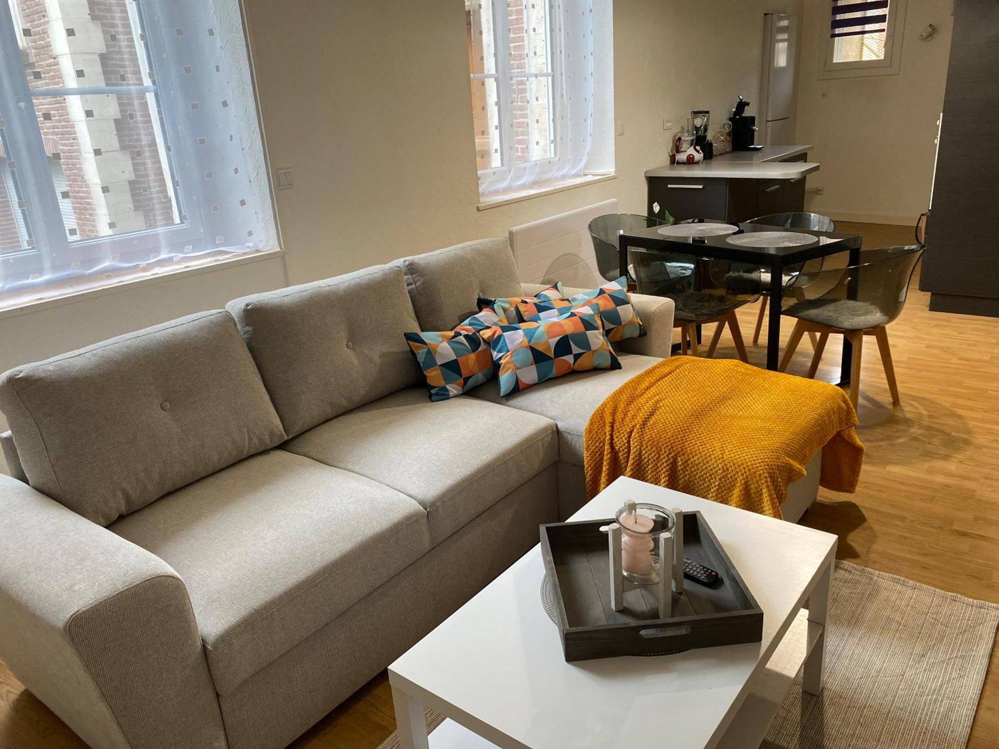 Appartement Coeur Centre Ville Noyon Ngoại thất bức ảnh